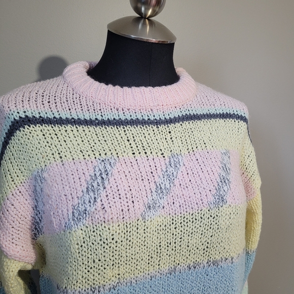 1980s pastel colourblock knit sweater - Picture 4 of 11